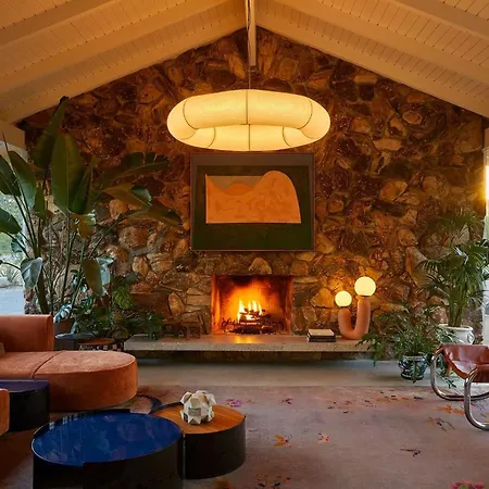 The Capri Hotel-3